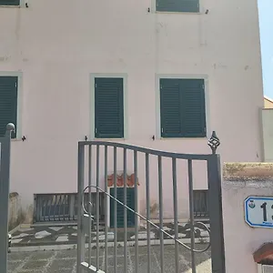Trilocale Piazza Italia Appartamento